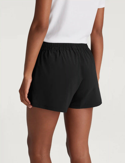 Women's Luxe Traveler Woven Short
