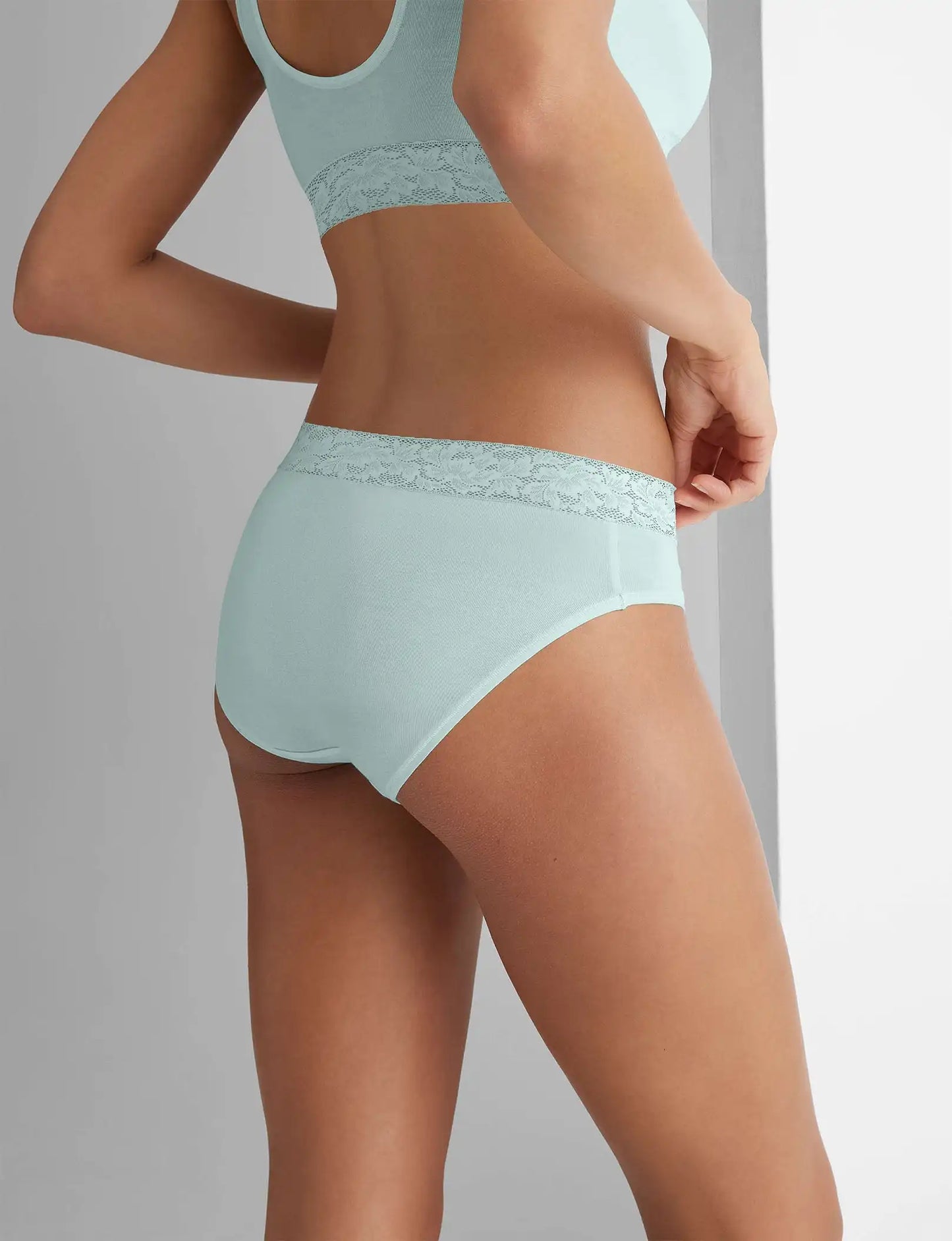Women's Second Skin Brief, Lace Waist