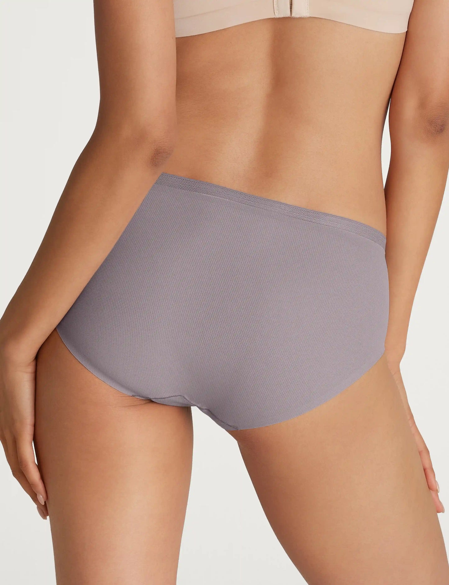 Women's Air Brief