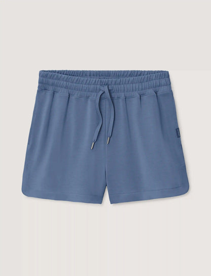 Women's Luxe Traveler Knit Mid-Rise Short