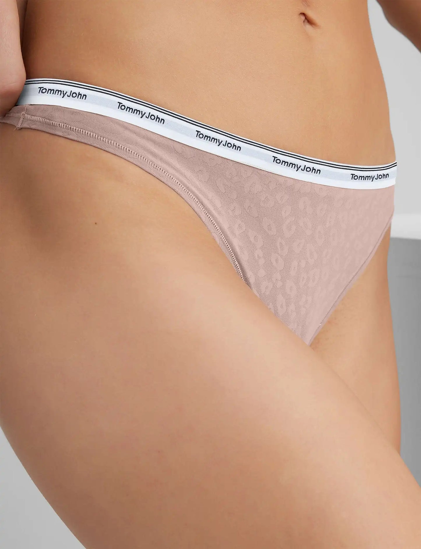 Women's Signature Comfort Lace Thong