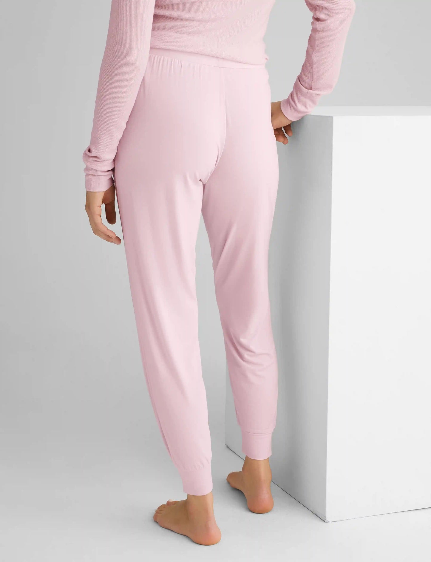 Women's Downtime Jogger