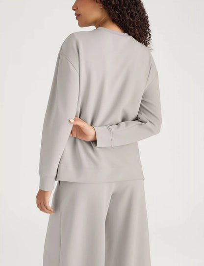 Women's Luxe Traveler Knit Long Sleeve Crew Neck