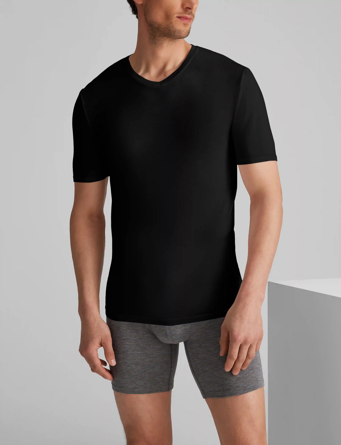 Second Skin High V-Neck Stay-Tucked Undershirt