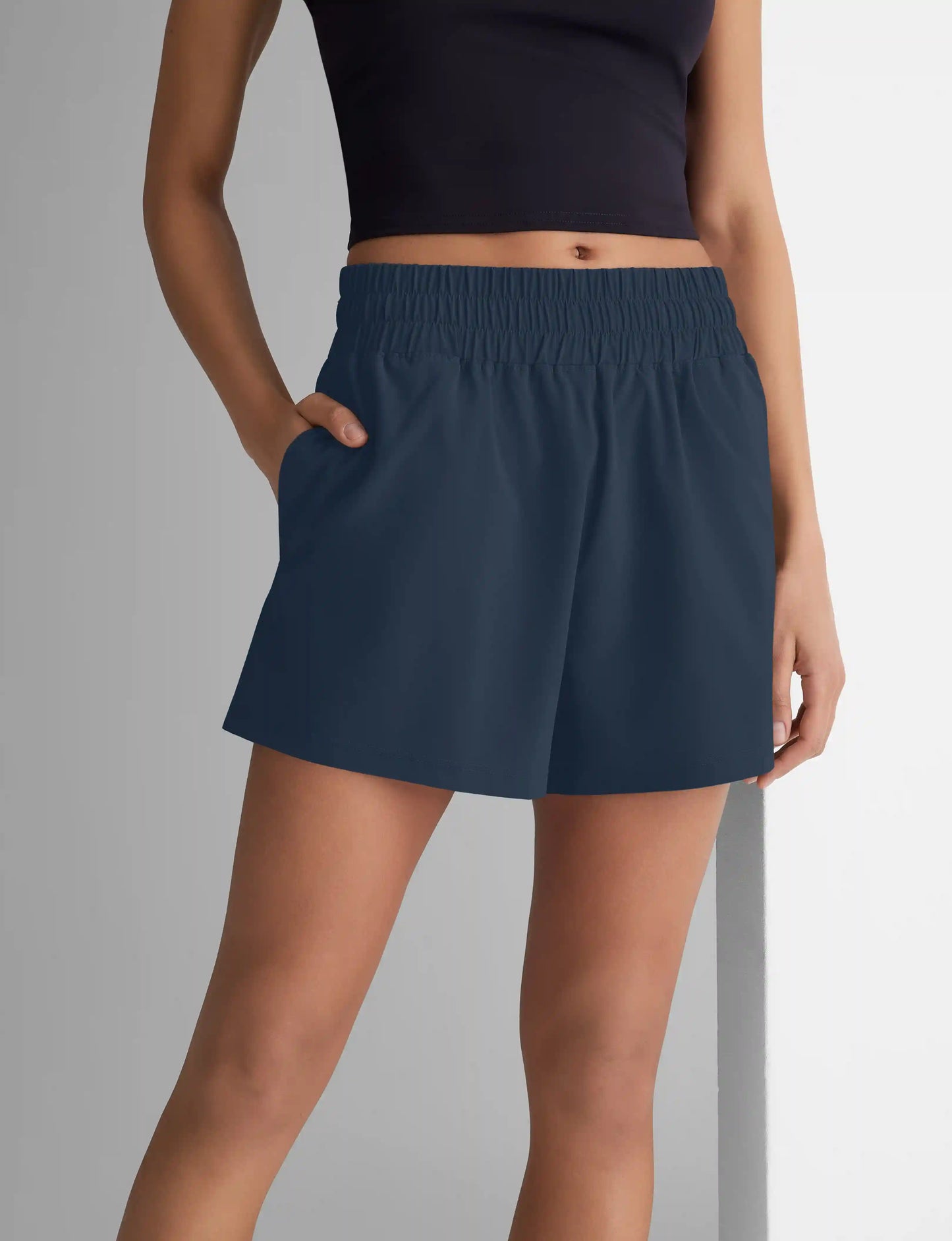 Women's Luxe Traveler Woven Short