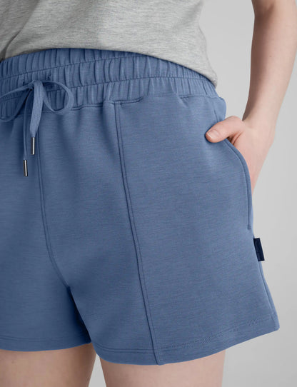 Women's Luxe Traveler Knit Short
