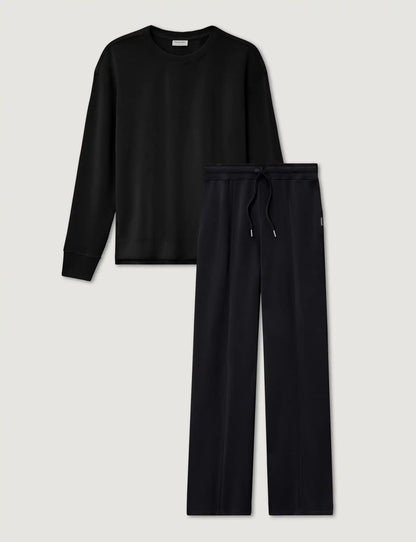 Women's Luxe Traveler Knit Long Sleeve Crew & Pant Set