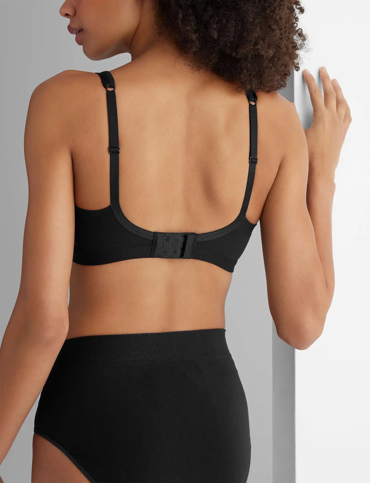 Ultimate Comfort Wireless Seamless Bra
