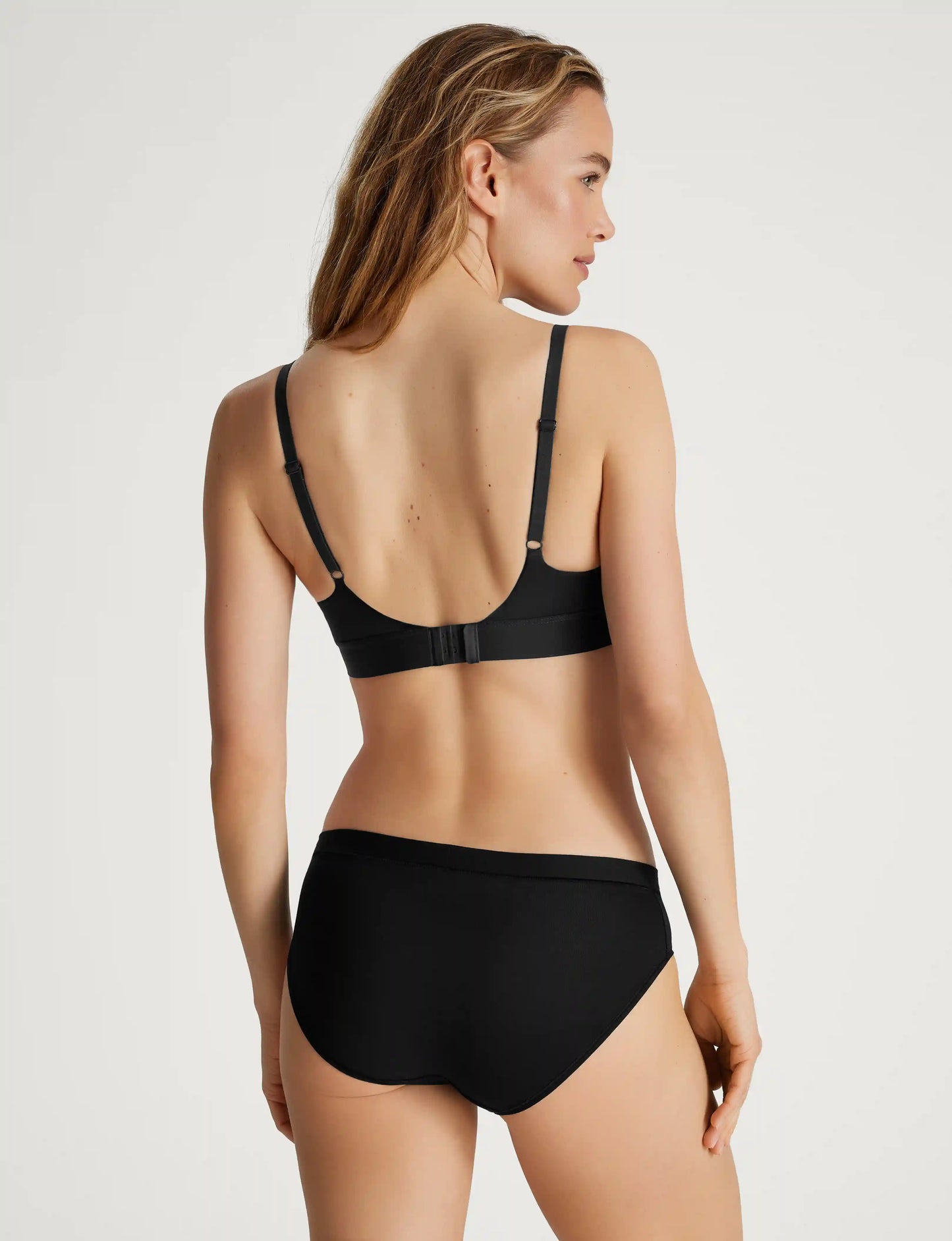 Second Skin Light Support Bra & Brief Set