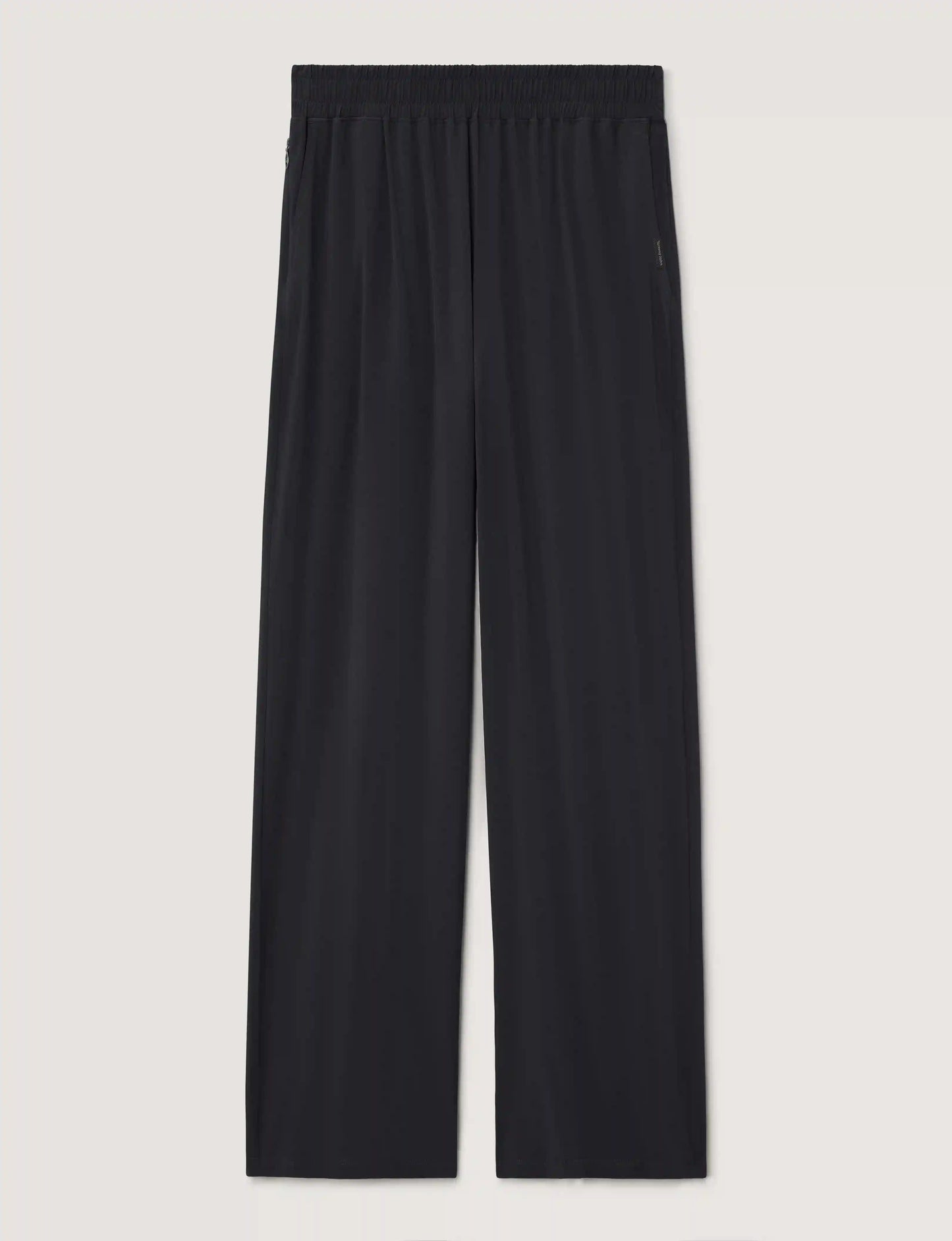 Women's Luxe Traveler Woven Pant