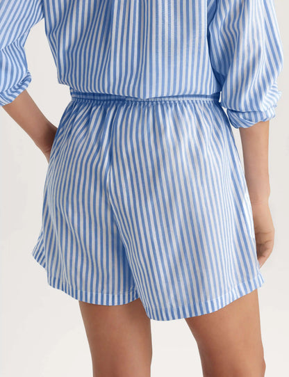 Women's Woven High Rise Short