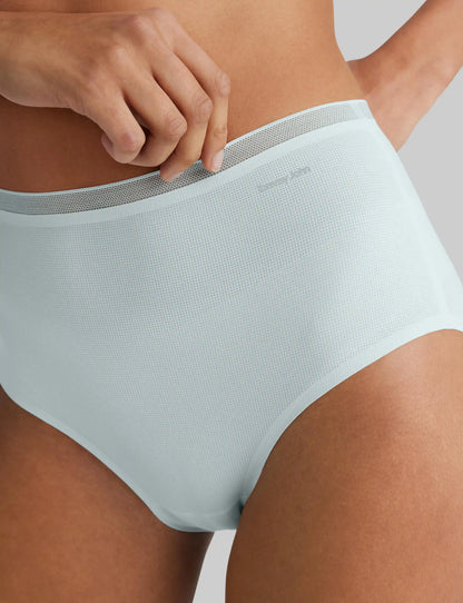 Women's Air High Rise Brief