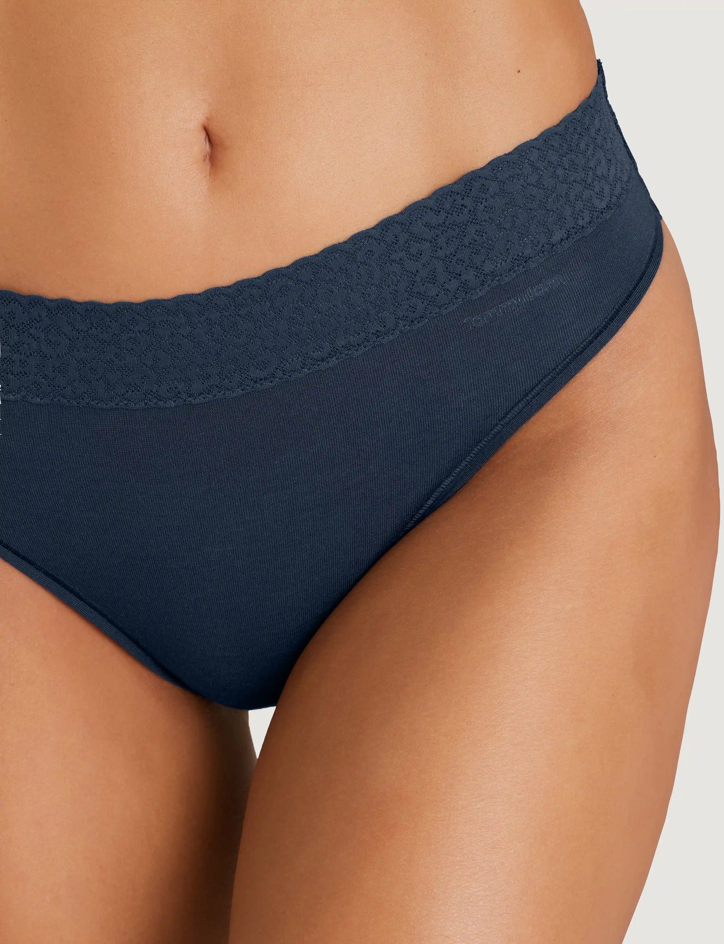 Women's Second Skin Thong, Lace Waist
