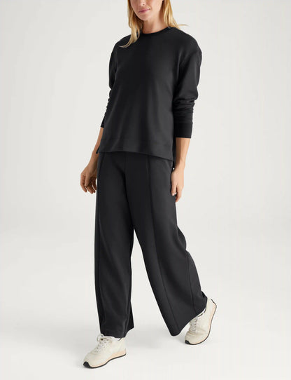 Women's Luxe Traveler Knit Long Sleeve Crew & Pant Set