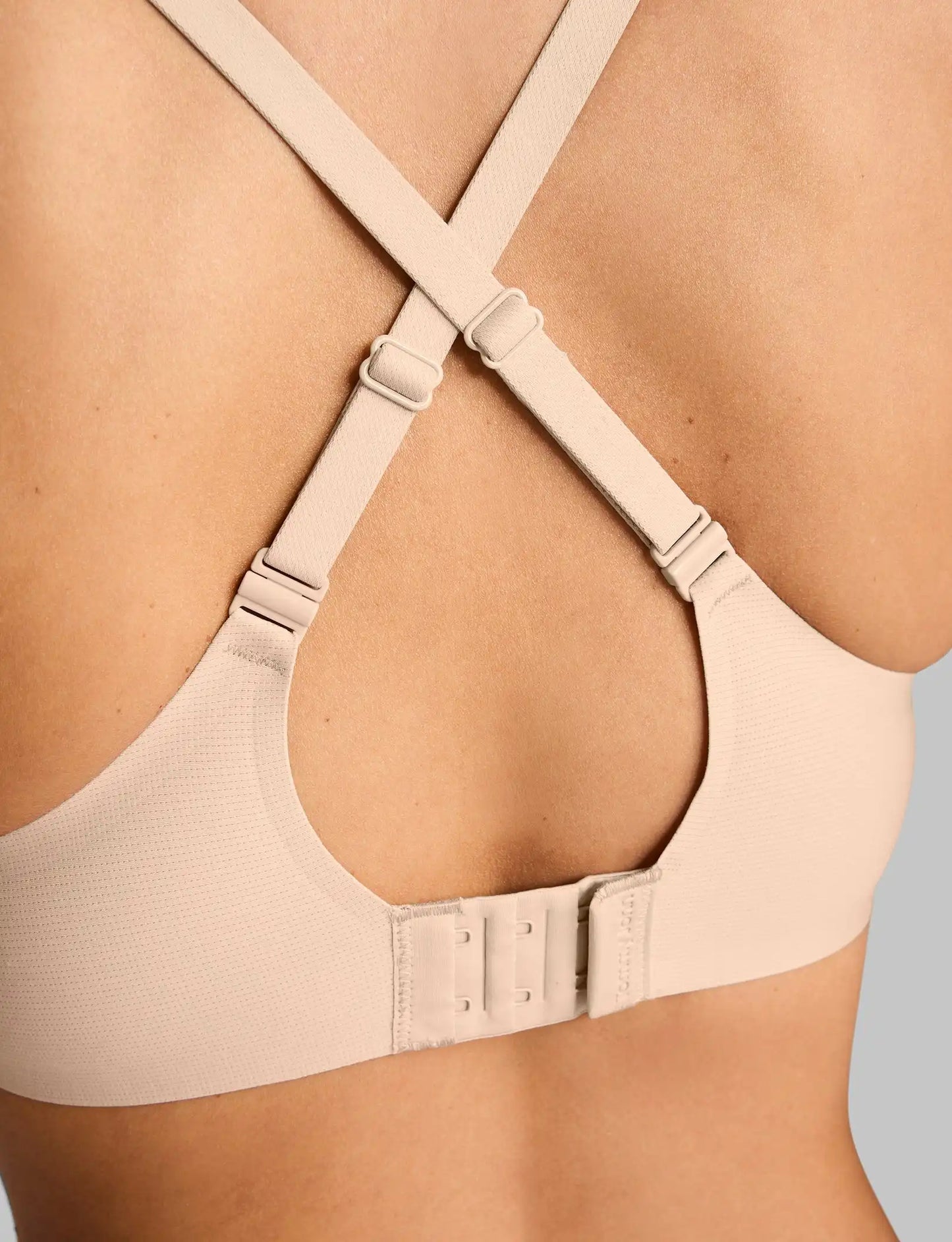 Air Plunge Bra and Air Triangle Bralette Set (2-Pack)