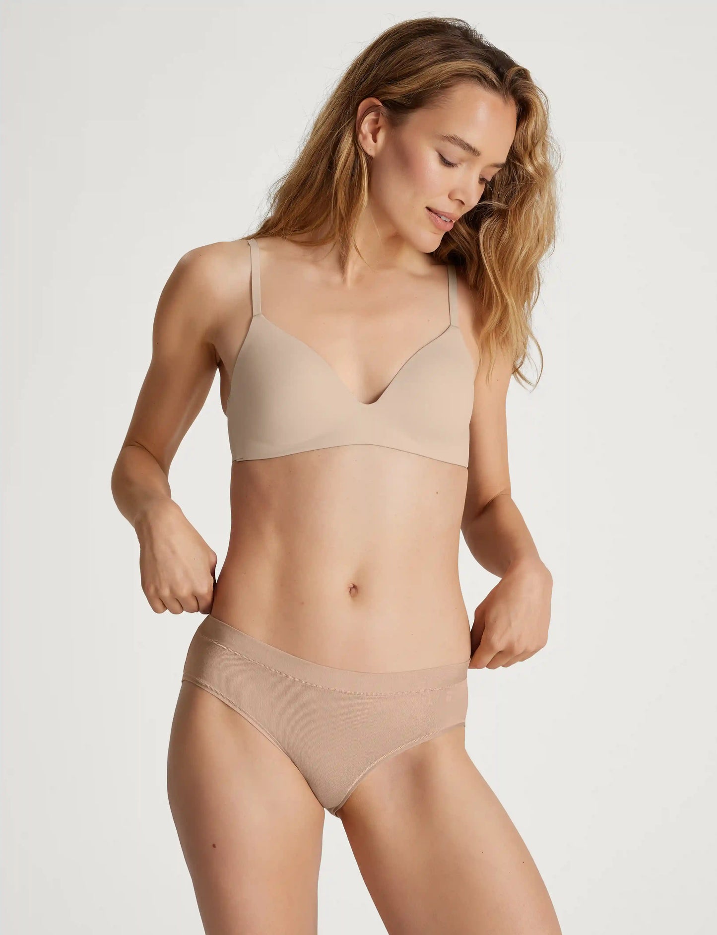 Second Skin Wireless T-Shirt Bra & Brief Set