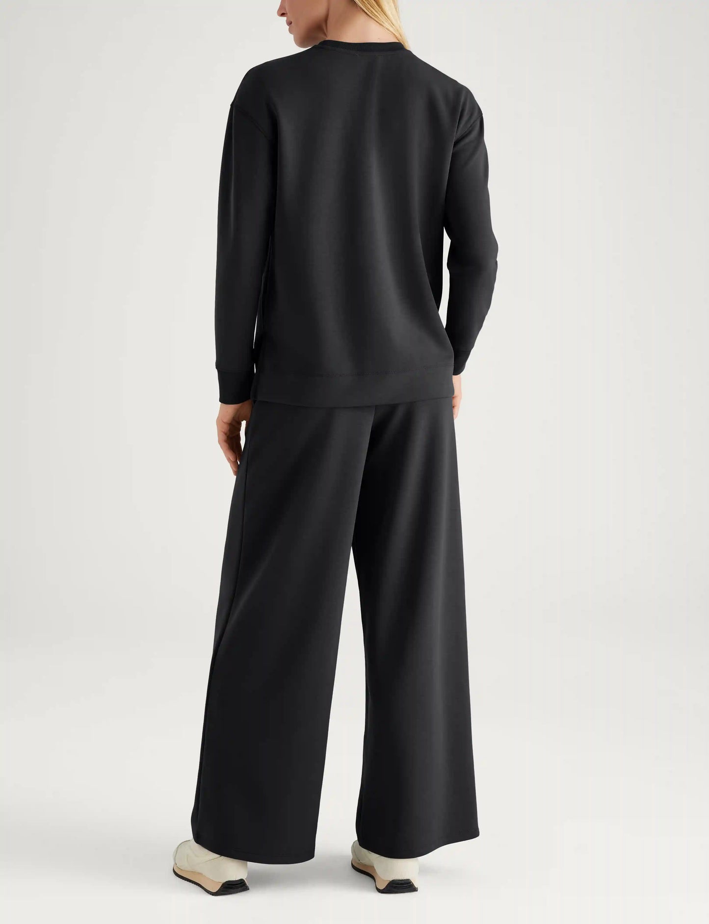 Women's Luxe Traveler Knit Long Sleeve Crew & Pant Set